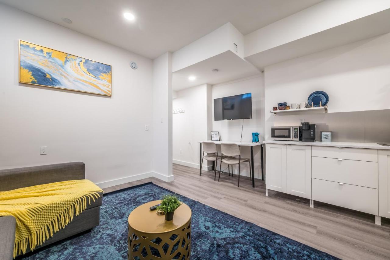 Spacious Newly Renovated 1 Bedroom Suite Χάλιφαξ Εξωτερικό φωτογραφία
